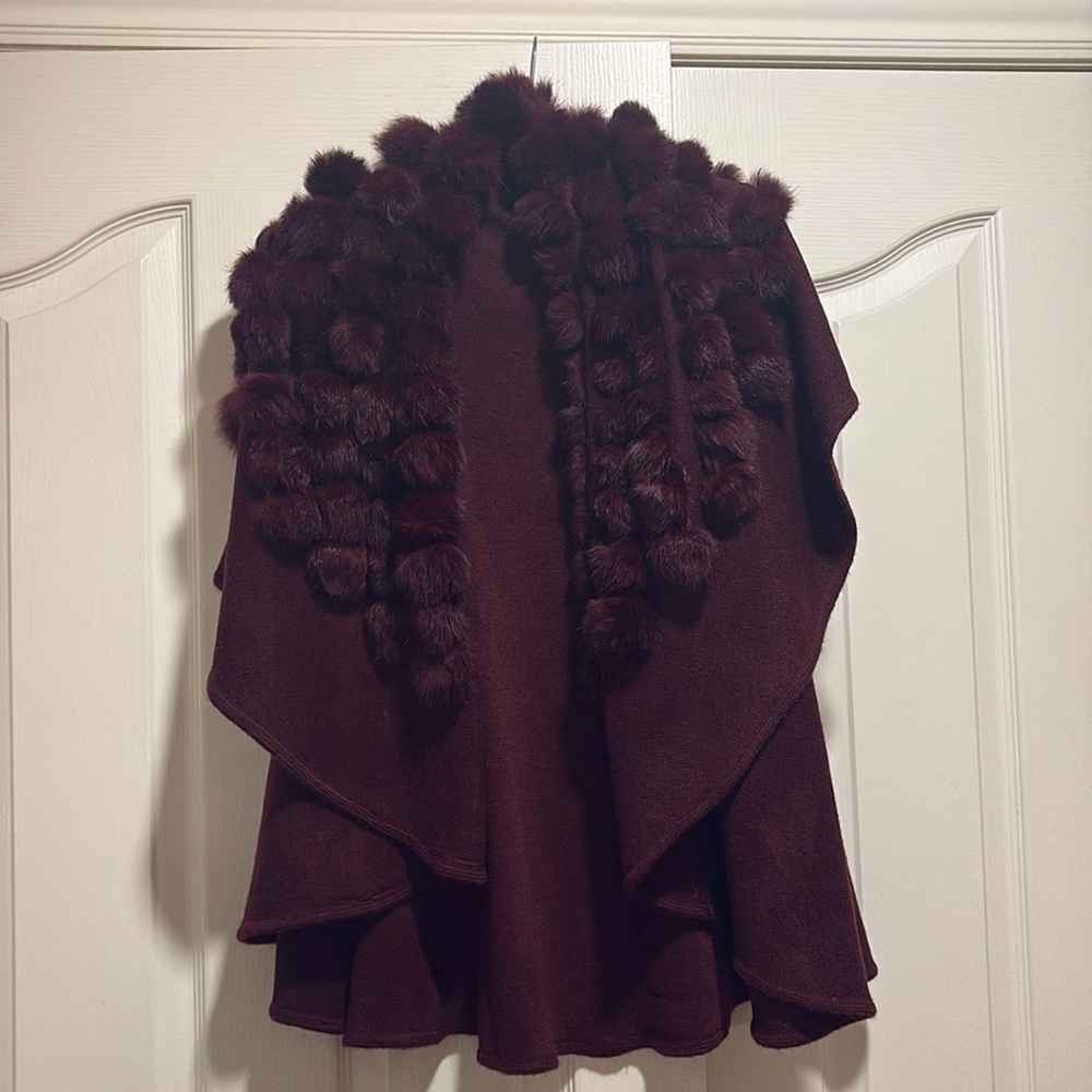 Beautiful vest with fur